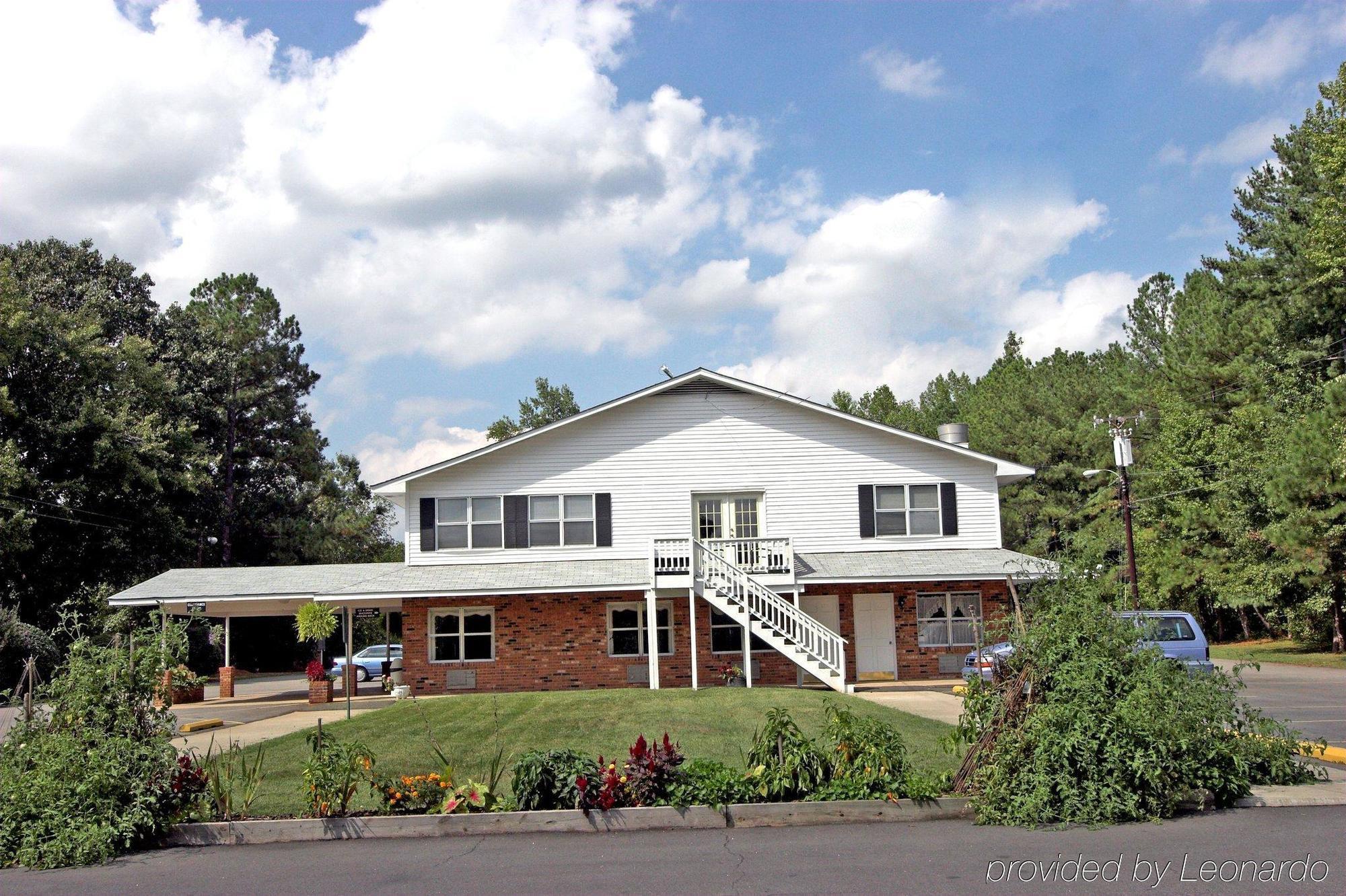 Durham Skyland Inn Экстерьер фото