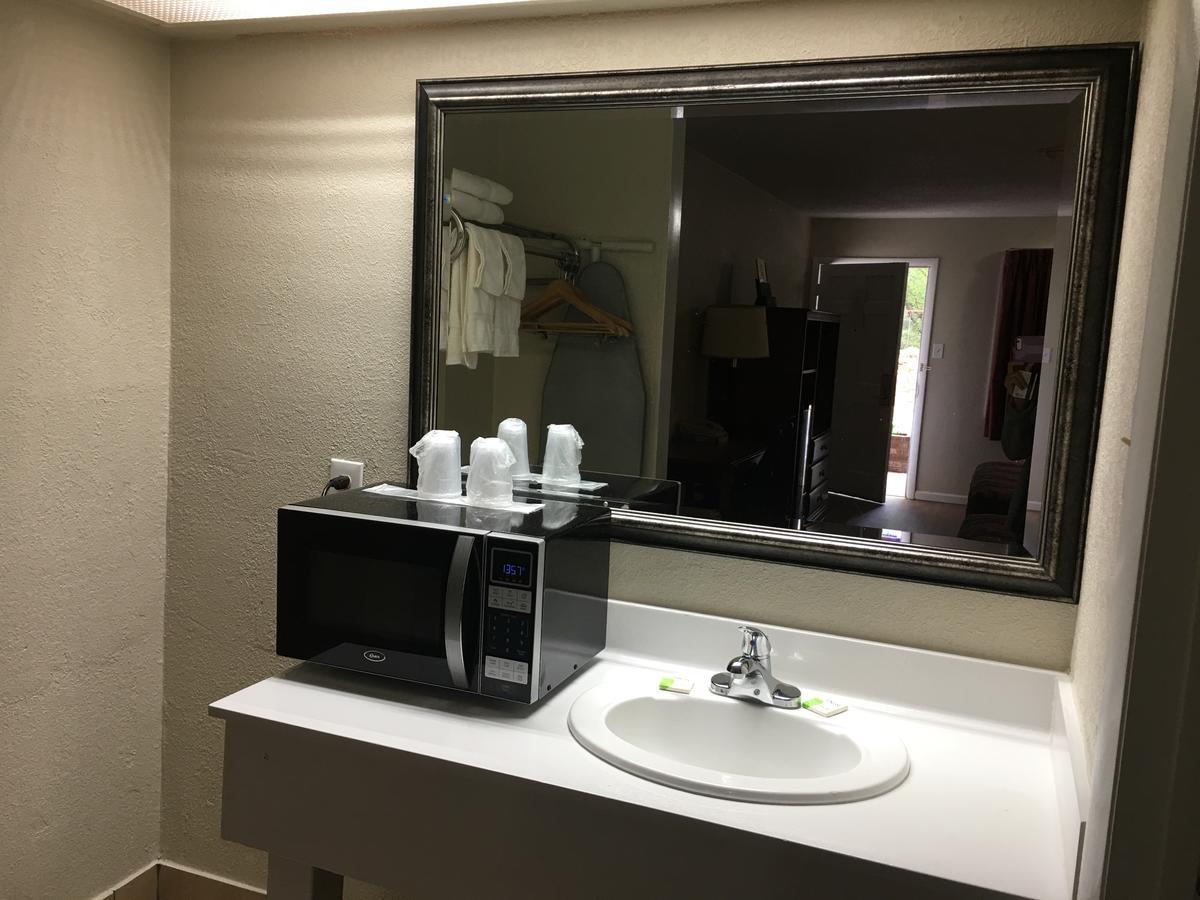 Durham Skyland Inn Экстерьер фото